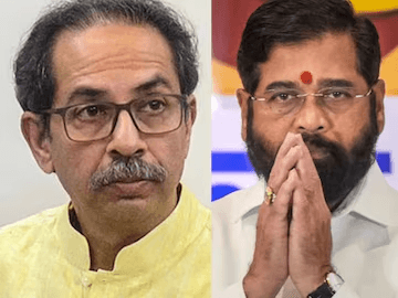 शिंदे-ठाकरे दिल्लीत; हालचाली राजधानीत, हादरे महाराष्ट्रात? महाराष्ट्राच्या राजकारणात आज मोठ्या घडामोडींचा दिवस ठरतो आहे. मुख्यमंत्री एकनाथ शिंदे आणि शिवसेना (उद्धव बाळासाहेब ठाकरे) गटाचे प्रमुख उद्धव ठाकरे हे दोघंही आज दिल्लीच्या दौऱ्यावर आहेत. या दोन्ही नेत्यांचे दौरे एकाच दिवशी ठरत असल्याने राजकीय वर्तुळात उलथापालथीच्या चर्चांना उधाण आलं आहे.